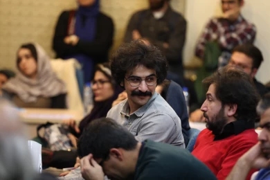 «گفت‌وگوی نویسنده و کارگردان نمایش‌نامه‌نویسی امروز ایران: پیوستگی‌ها/ ناپیوستگی‌ها»