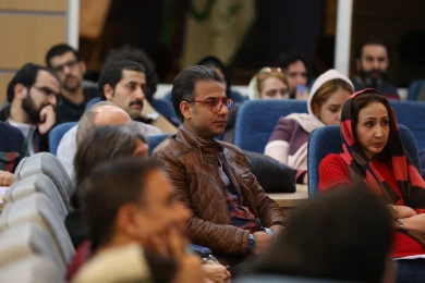 «گفت‌وگوی نویسنده و کارگردان نمایش‌نامه‌نویسی امروز ایران: پیوستگی‌ها/ ناپیوستگی‌ها»