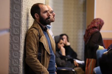 «گفت‌وگوی نویسنده و کارگردان نمایش‌نامه‌نویسی امروز ایران: پیوستگی‌ها/ ناپیوستگی‌ها»