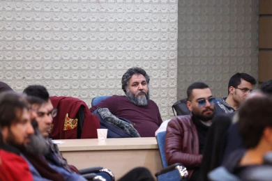 «گفت‌وگوی نویسنده و کارگردان نمایش‌نامه‌نویسی امروز ایران: پیوستگی‌ها/ ناپیوستگی‌ها»