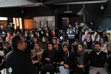 گزارش تصویری از نخستین روز سی وهفتمین جشنواره تئاتر فجر استانی چهارمحال و بختیاری عکس آمنه طاهر زاده