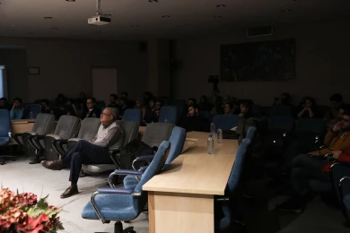 نمایشنامه خوانی «ضمایر» به نویسندگی همایون حجازی نیا