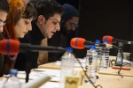 نمایشنامه خوانی 