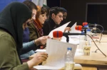 نمایشنامه خوانی 