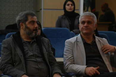 نشست رسانه ای دبیر و مدیران سی و هفتمین جشنواره ی تئاتر فجر با اهالی مطبوعات عکاس : دانیال حکیم رابط