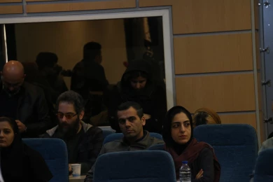 نشست رسانه ای دبیر و مدیران سی و هفتمین جشنواره ی تئاتر فجر با اهالی مطبوعات عکاس : دانیال حکیم رابط