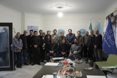 بازدید معاون هنری وزیر فرهنگ و ارشاد اسلامی از ستاد سی و هفتمین جشنواره ی بین المللی تئاتر فجر