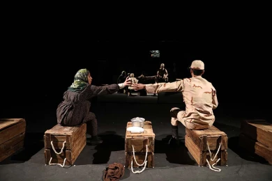 گزارش تصویری از اولین اجرای نمایش بارگاه دایک در سی و هفتمین جشنواره ی بین المللی تئاتر فجر - کارگردان حامد عالمی پور- عکاس کیارش مسیبی