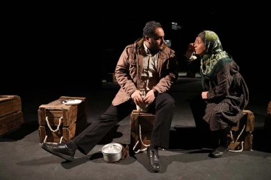 گزارش تصویری از اولین اجرای نمایش بارگاه دایک در سی و هفتمین جشنواره ی بین المللی تئاتر فجر - کارگردان حامد عالمی پور- عکاس کیارش مسیبی