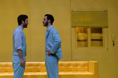 گزارش تصویری از اولین اجرای نمایش طناب  در سی و هفتمین جشنواره ی بین المللی تئاتر فجر -کارگردان کارگردان:نصیر ملکی جو عکاس کاوه کرمی