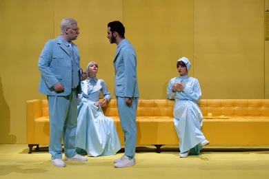 گزارش تصویری از اولین اجرای نمایش طناب  در سی و هفتمین جشنواره ی بین المللی تئاتر فجر -کارگردان کارگردان:نصیر ملکی جو عکاس کاوه کرمی