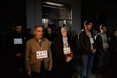 گزارش تصویری از اولین زمان در حبس قصر در سی و هفتمین جشنواره ی بین المللی تئاتر فجر -کارگردان:میلاد جباری مولانا -عکس: کاوه کرمی
