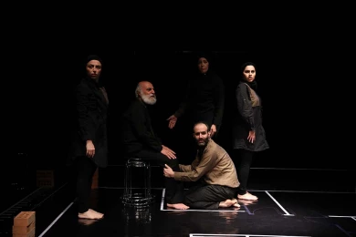 گزارش تصویری از اولین اجرای نمایش سانتی متر در سی و هفتمین جشنواره ی بین المللی تئاتر فجر -کارگردان:مرتضی شاه کرم-عکس:کیارش مسیبی