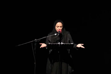 گزارش تصویری از اولین اجرای نمایش رادیویی عزت تا ثریا در سی و هفتمین جشنواره ی بین المللی تئاتر فجر -کارگردان: آرش جمالی الدینی-عکس:کیارش مسیبی