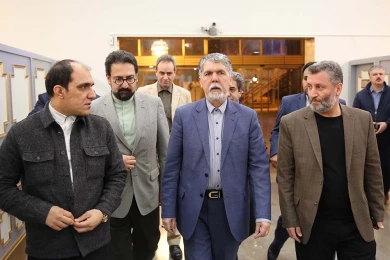 وزیر ارشاد میهمان جشنواره تئاتر فجر