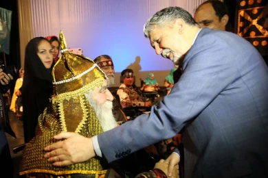 وزیر ارشاد میهمان جشنواره تئاتر فجر
