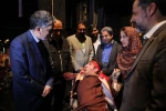 وزیر ارشاد میهمان جشنواره تئاتر فجر