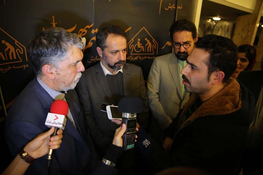 وزیر ارشاد میهمان جشنواره تئاتر فجر