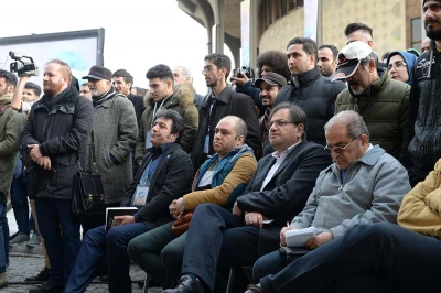 دبیر سی  و هفتمین جشنواره فجر و مدیر عامل انجمن هنرهای نمایشی میهمان جشنواره ی تئاتر خیابانی فجر