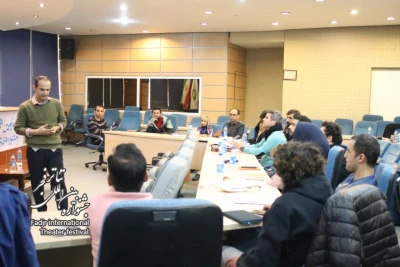جلسه دوم کارگاه «نگارش خلاق» با حضور علی‌اکبر علیزاد
