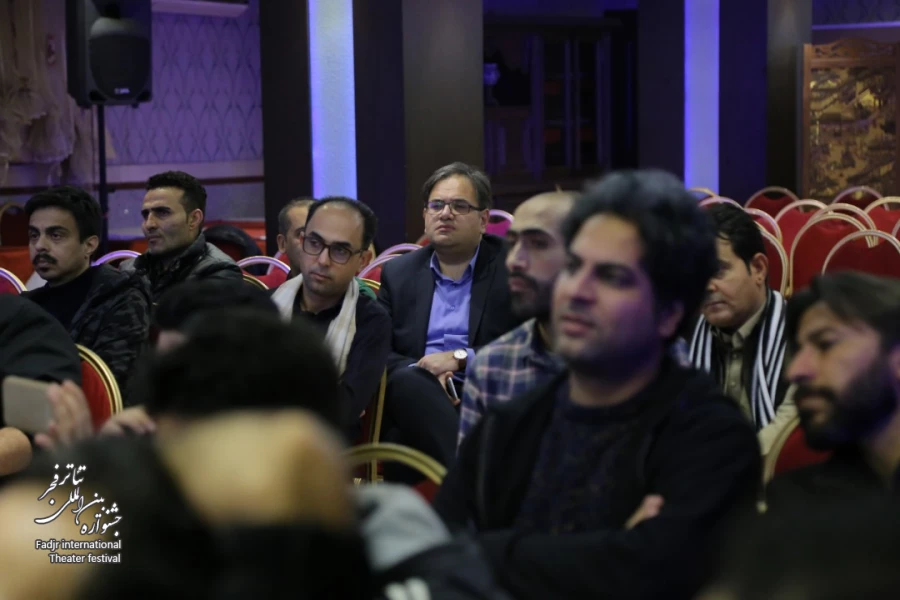 کارگاه «کارگردانی» با حضور قطب‌الدین صادقی در همایش برگزیدگان جشنواره‌های تئاتر استان‌های کشور