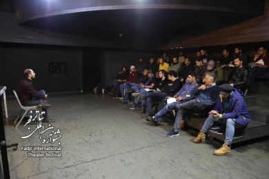 کارگاه «طراحی اجرا مستقل از متن» با حضور علی‌اصغر دشتی در همایش برگزیدگان جشنواره‌های تئاتر استان‌ها