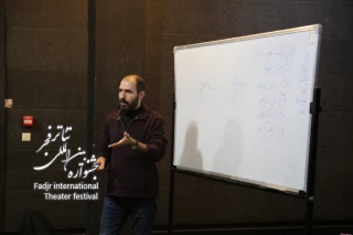 در کارگاه «طراحی اجرا مستقل از متن» مطرح شد؛

علی‌اصغر دشتی: متن یک اثر کامل است و با اجرا کامل‌تر می‌شود