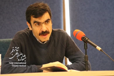 کارگاه «قصه‌گویی در درام» با حضور حسین کیانی در همایش برگزیدگان جشنواره‌های تئاتر استان‌ها