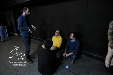 دومین جلسه از کارگاه «طراحی اجرا مستقل از متن» با حضور علی‌اصغر دشتی