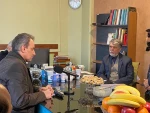 بازدید سیدعباس صالحی از دبیرخانه جشنواره بین‌المللی تئاتر فجر