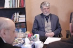 بازدید سیدعباس صالحی از دبیرخانه جشنواره بین‌المللی تئاتر فجر