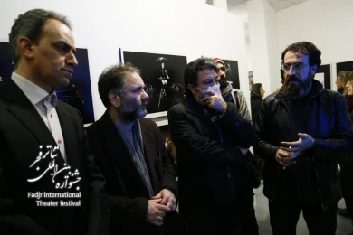 آیین رونمایی از پوستر سی و هشتمین جشنواره بین‌المللی تئاتر فجر و افتتاح نمایشگاه «لحظه قطعی»