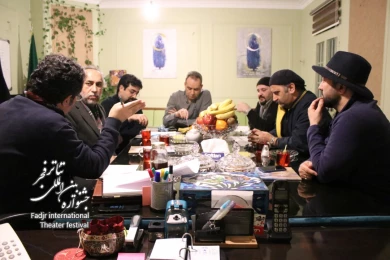 دیدار داوران مسابقه تئاتر خیابانی با دبیر جشنواره تئاتر فجر