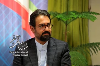 پیام معاون امور هنری وزارت فرهنگ و ارشاد اسلامی به جشنواره بین المللی تئاتر فجر؛

ستایش‌گر همت و هوشیاری هنرمندان مردم‌اندیش باشیم