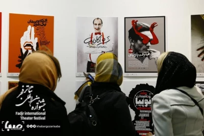 زمردی مطلق به صبا گفت؛

عکاسان استانی حضور چشمگیری در جشنواره تئاتر فجر دارند
