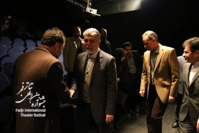 گزارش تصویری از حضور سید عباس صالحی، وزیر فرهنگ و ارشاد اسلامی در جشنواره بین المللی تئاتر فجر