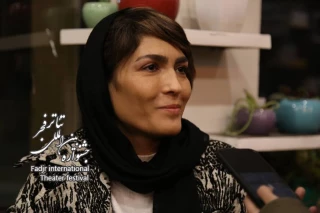 قهرمان ووشوی جهان به تماشای نمایش «دست‌هایم کو مم حسن» نشست؛

الهه منصوریان: اطلاع‌رسانی امسال جشنواره تئاتر فجر من را به سالن تئاتر کشاند