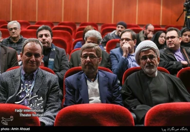 اجرای نمایش رادیویی سردار عشق - خبرگزاری تسنیم