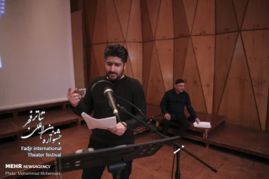نمایش زنده رادیویی سردار عشق در سی و هشتمین جشنواره تئاتر فجر - خبرگزاری مهر