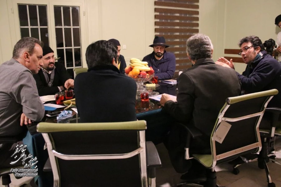Street Theater Competition Referees Meet with Fadjr Theater Festival Secretary