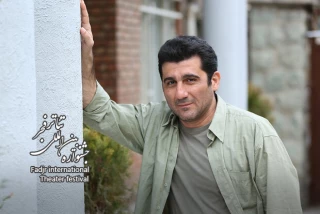 آرش فلاحت پیشه:

«پنهان خانه پنج در» در «فجر ۳۹» گشوده می‌شود/ خودم رقیب خودم هستم