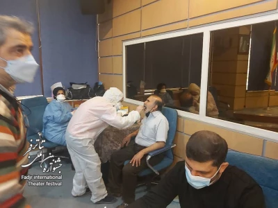 گزارش تصویری از گرفتن تست کرونا از ستاد برگزار کننده و اجرایی سی و نهمین جشنواره تئاتر فجر در مجموعه تئاتر شهر