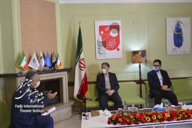 گزارش تصویری از بازدید وزیر فرهنگ و ارشاد اسلامی از ستاد برگزاری سی و نهمین جشنواره تئاتر فجر