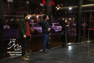 گزارش تصویری از اجرای پروتکل‌های بهداشتی در تالارها و فضاهای میزبان آثار سی و نهمین جشنواره تئاتر فجر