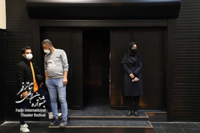 گزارش تصویری از رعایت شیوه‌نامه‌های بهداشتی در تالارهای میزبان سی و نهمین جشنواره تئاتر فجر