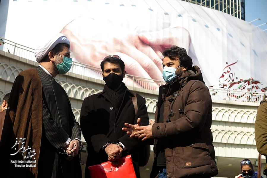 حضور رییس سازمان فرهنگی هنری شهرداری تهران در جشنواره تئاتر فجر

 2