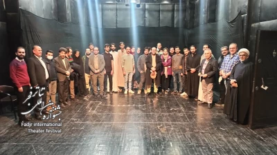 با حضور دبیر جشنواره فجر

نمایش 