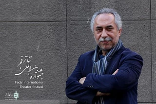 توضیحات حسین مسافرآستانه درباره برگزاری فیزیکی و آنلاین «جشنواره بین‌المللی تئاتر فجر»

افتتاحیه 14 بهمن‌ماه یزد؛ اختتامیه ٢٦ بهمن‌ماه تالار وحدت