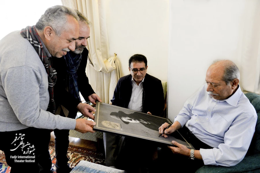 مدیران دل‌بسته به تئاتر به این هنر عمق می‌بخشند 3