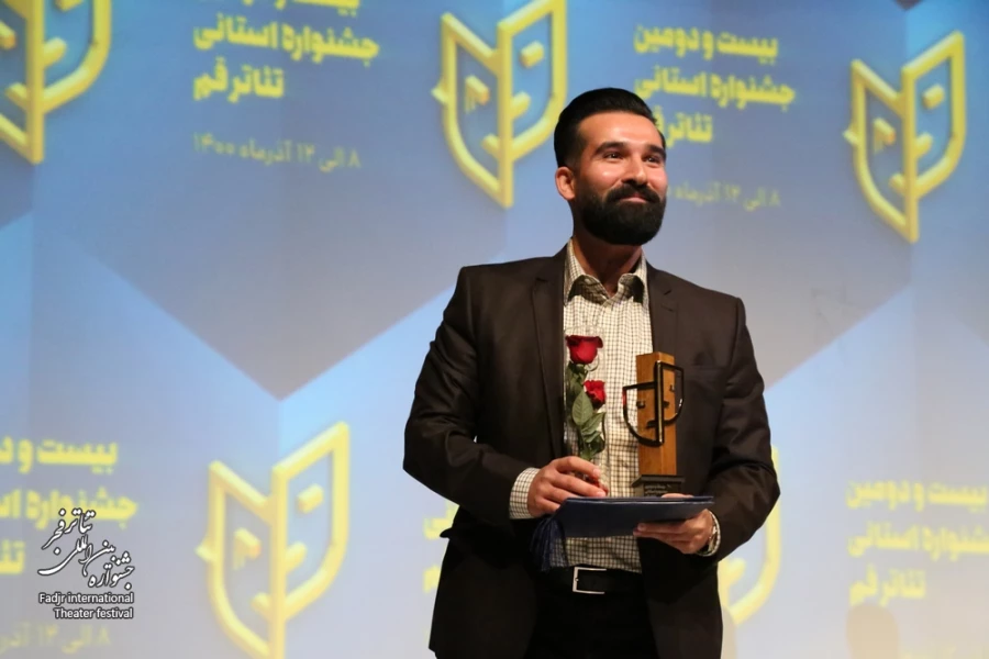 اعتقاد همه ما این است که میتوانیم با هنر، این جهان را به جای بهتری برای زندگی تبدیل کنیم 3